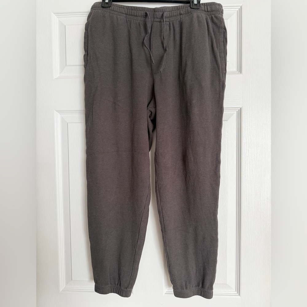 Barefoot Dreams Malibu Collection Charcoal Ankle Pants